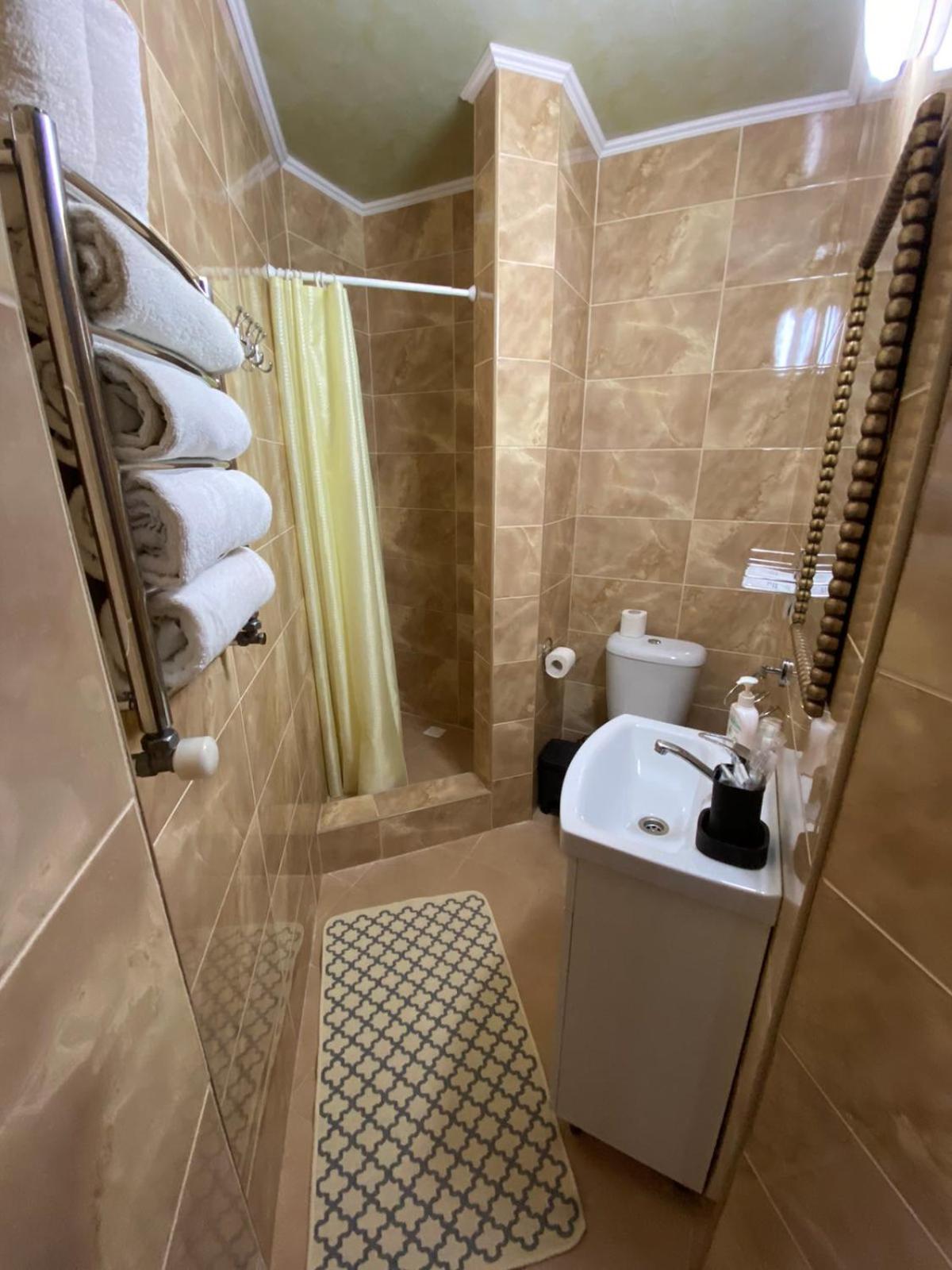 Hotel Three Korony Skhidnytsia Exterior foto