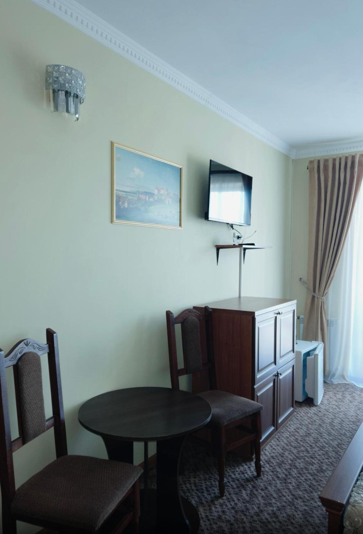 Hotel Three Korony Skhidnytsia Exterior foto
